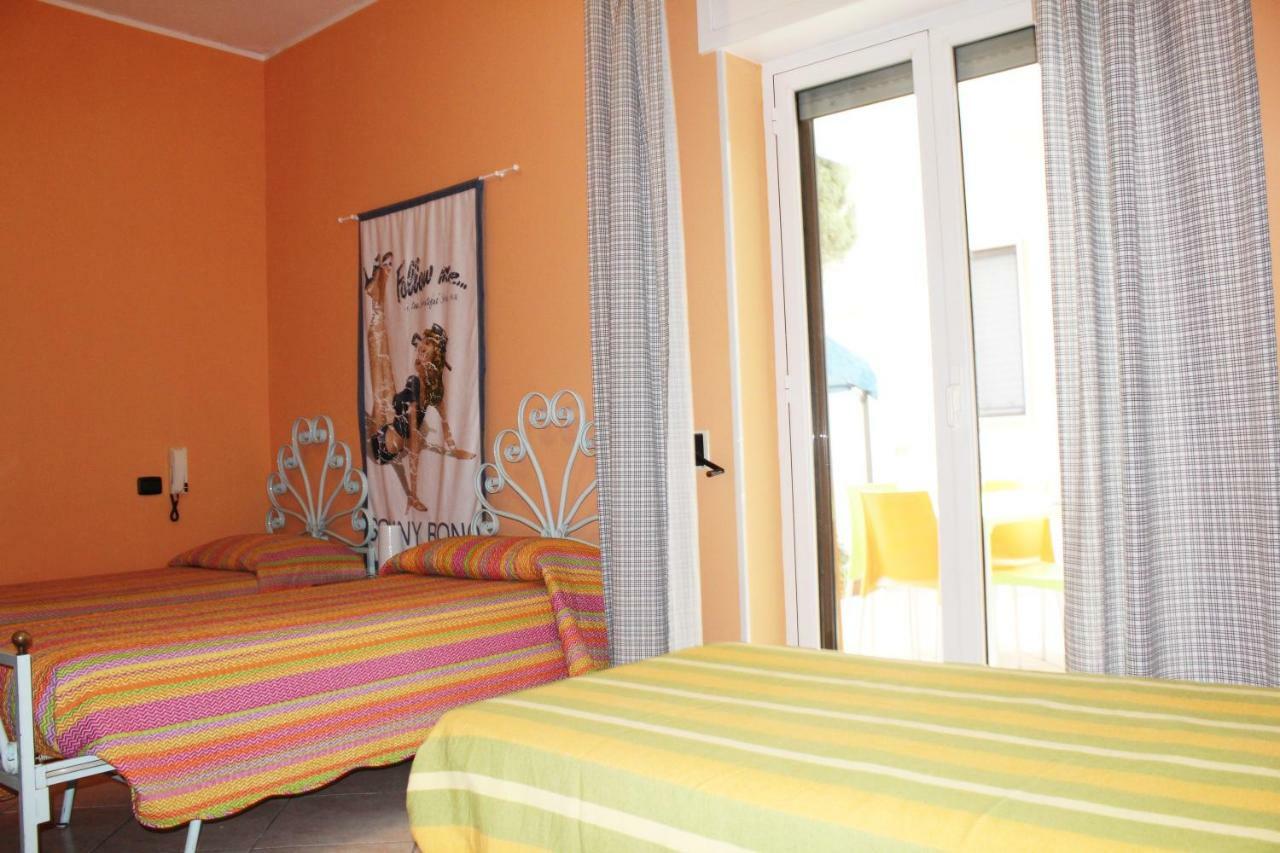 B&B L'Acchiatura Lecce Kamer foto
